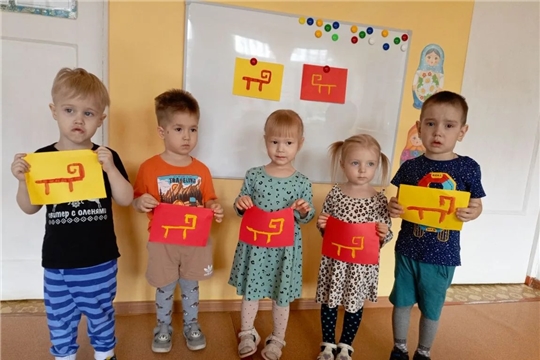 Чувашские национальные узоры в творческой мастерской