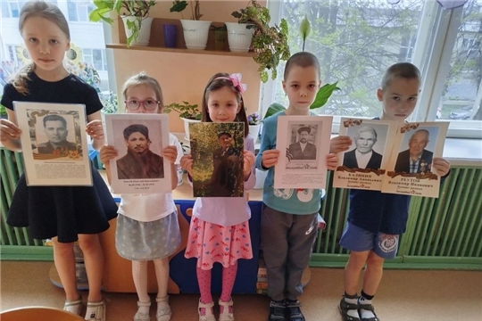 Познавательный час «Они сражались за Родину»