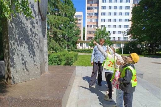«По родному краю с рюкзаком шагаю»