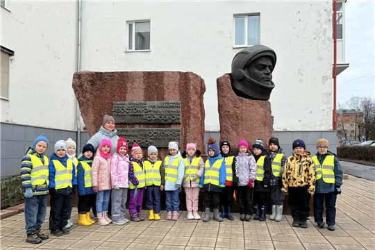 В рамках "Космического квеста" экскурсии к памятникам космонавтов