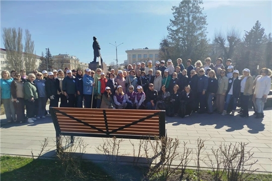 Участие сотрудников ДОУ в городском субботнике в рамках масштабной акции «Чистый город»