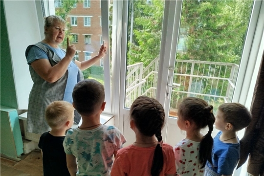 Осторожно, открытое окно!