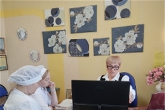 С наступлением весны дошкольные учреждения переходят на сезонное меню