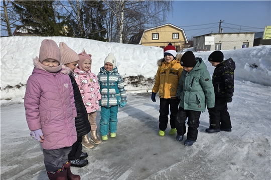 Осторожно, весенние лужи !