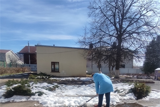В детском саду прошел субботник