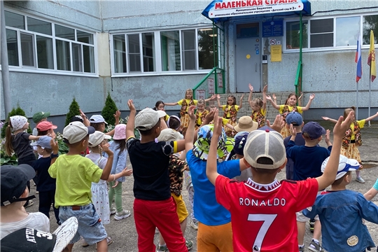 Веселый танцевальный день!