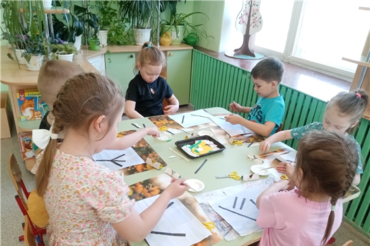 «Птички на ветке»