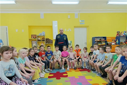 Тонкий лед. Безопасность на воде