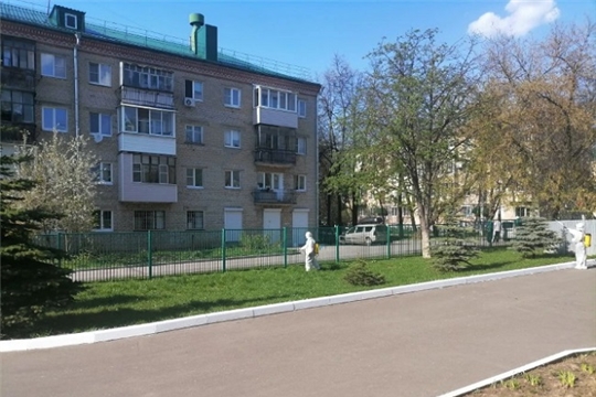 Акарицидная обработка территории