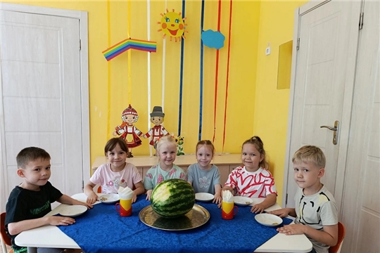 День арбуза