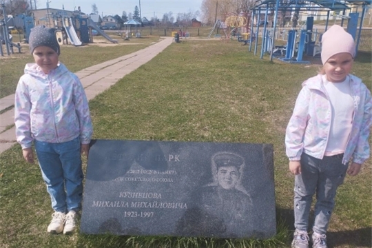 По родному краю с рюкзаком шагаю