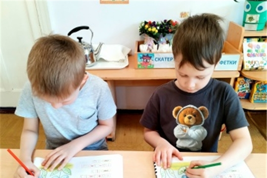 Маленькие шаги к большим знаниям в кружках «АБВГДейка» и «Математика и Я»