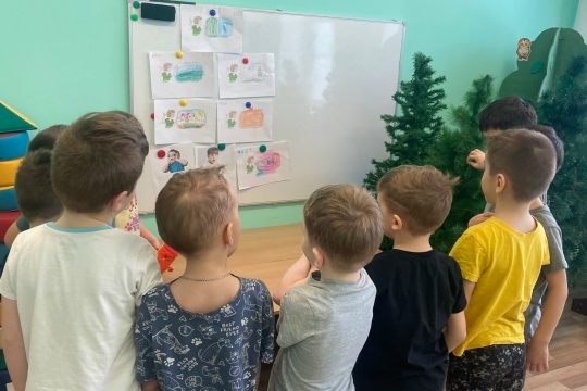 Знакомство с новой эмоцией — удивлением (Краски эмоций)