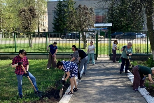 В детском саду №48 прошёл весенний субботник!