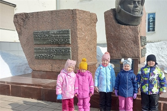  "По родному краю с рюкзаком шагаю"