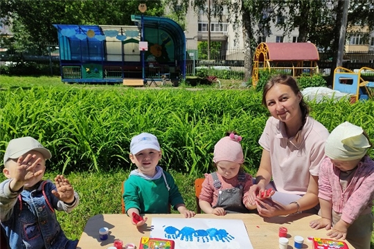 «Россия в каждой ладошке»