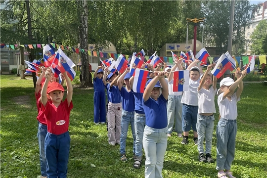 Флешмоб-зарядка "Физкультпривет, Россия!"