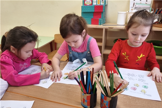 ДПУ. Кружок "Маленькие академики"