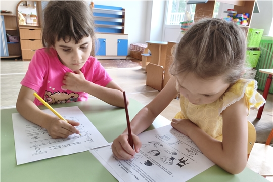ДПУ. Кружок "Маленькие академики"
