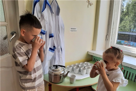Питьевой режим в жаркие дни