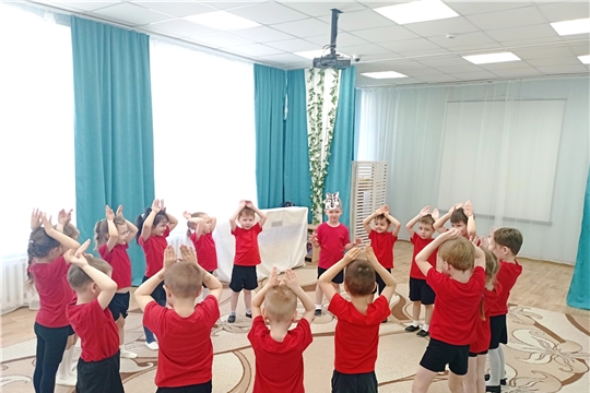 Спортивные упражнения для дошколят.