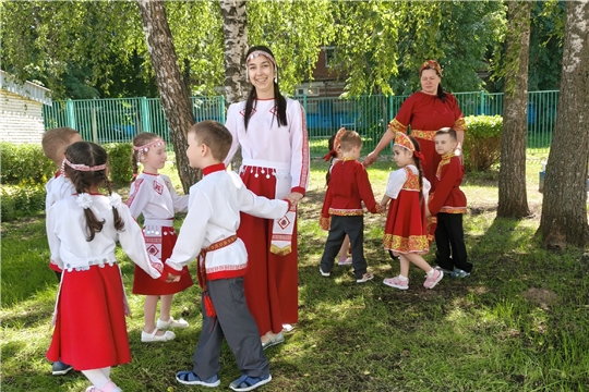 Акция «Женское движение: хоровод единства»