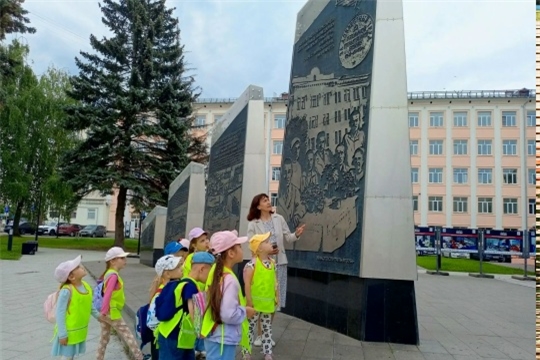 Экскурсия к стеле "Город трудовой доблести"