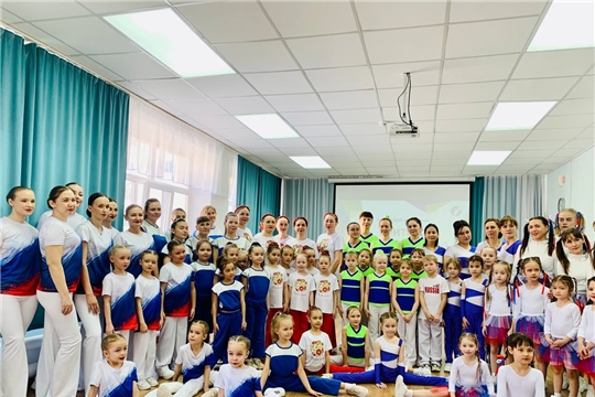 «Первый шаг в фитнес-класс»