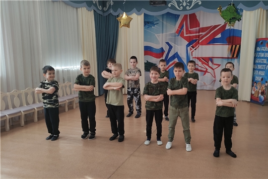 Спортивная эстафета с папами в честь Дня Защитника Отечества "Вместе с папой веселей". 