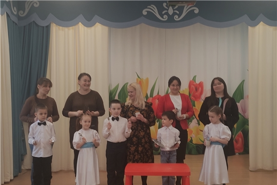 Утренники, посвященные Международному женскому дню в детском саду 
