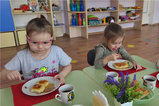 Сырники с повидлом в рационе меню 