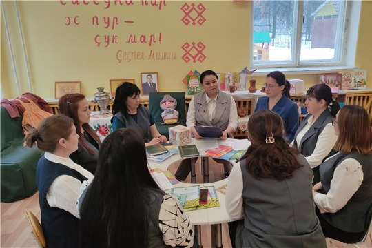 Семинар‑практикум «Роль народных праздников в приобщении дошкольников к чувашской национальной культуре». 