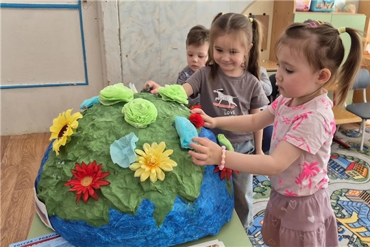 В группе "Радуга" прошла беседа “ Планете, хорошо когда... "