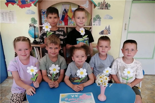 Акция «Ромашка добра», посвященная Дню семьи, любви и верности