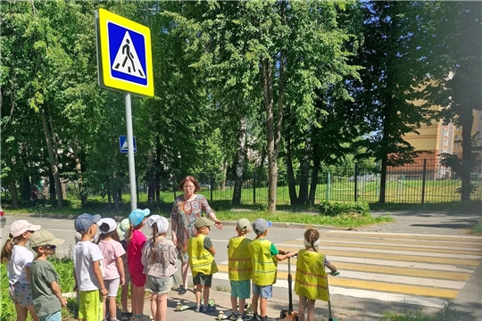 Правила безопасности при езде на самокатах.