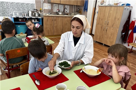Зелёный лук на детском столе: зачем он нужен?