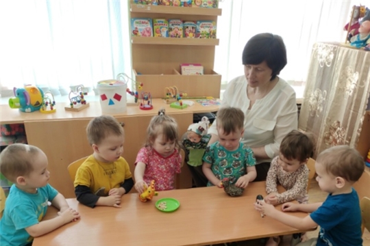 Можно ли разговаривать во время еды?