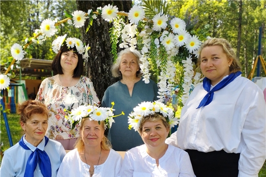 ФЛЕШМОБ #РОМАШКАЛЮБВИ!