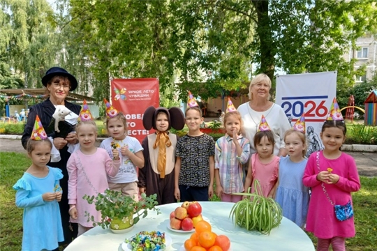 ДЕНЬ РОЖДЕНИЯ ЧЕБУРАШКИ В ДЕТСКОМ САДУ: ЛЮБИМОМУ ГЕРОЮ — 57 ЛЕТ!