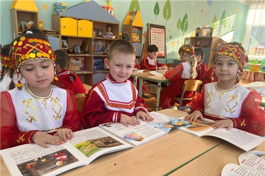 Литературная гостиная «Читаем на родном языке»