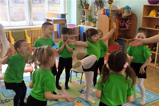 В средней группе «Ромашки» прошло занятие «Чего боится слоник Яша?»