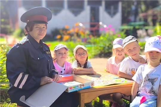 «Азбука дорожной безопасности»: викторина по ПДД в группе «Радуга»