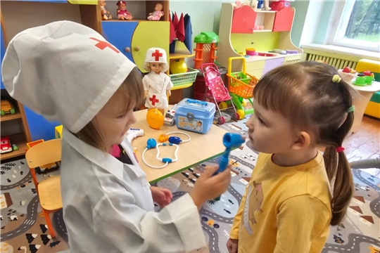 «Мы — будущие доктора!» В группе Звездочки прошла игровая встреча с профессией врача