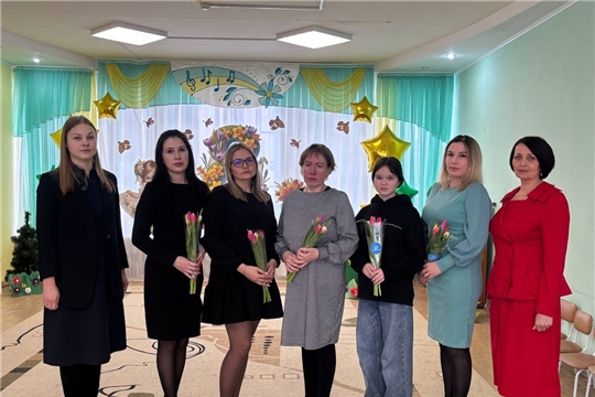 Цветы мамам Героев