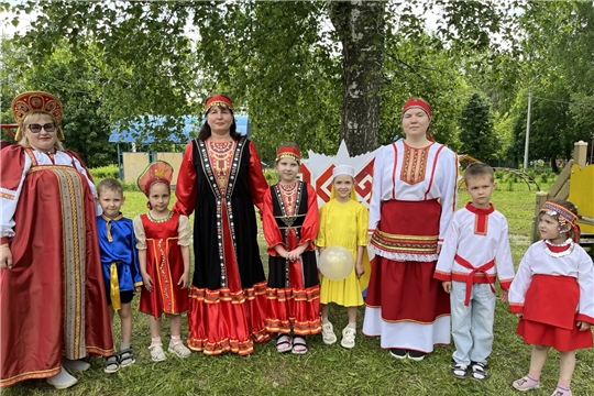 С Днем России, дорогие друзья! 