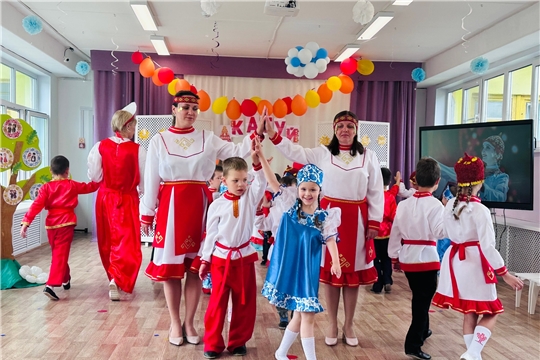 Летний праздник традиций: наш «Детский Акатуй»! 