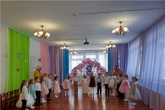 Международный женский день