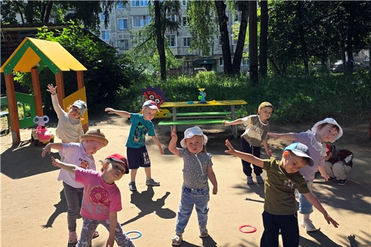 Физкультминутка для малышей.
