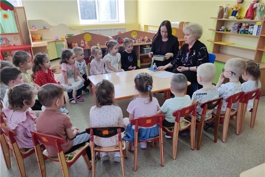 Первые шаги к большой школьной жизни: «Гномики» знакомятся с учителем!