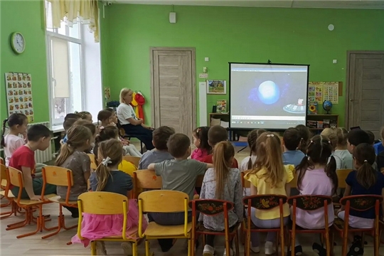 «Игрушки тоже летают в космос!»